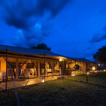 Serengeti River Camp Robanda Exteriör bild
