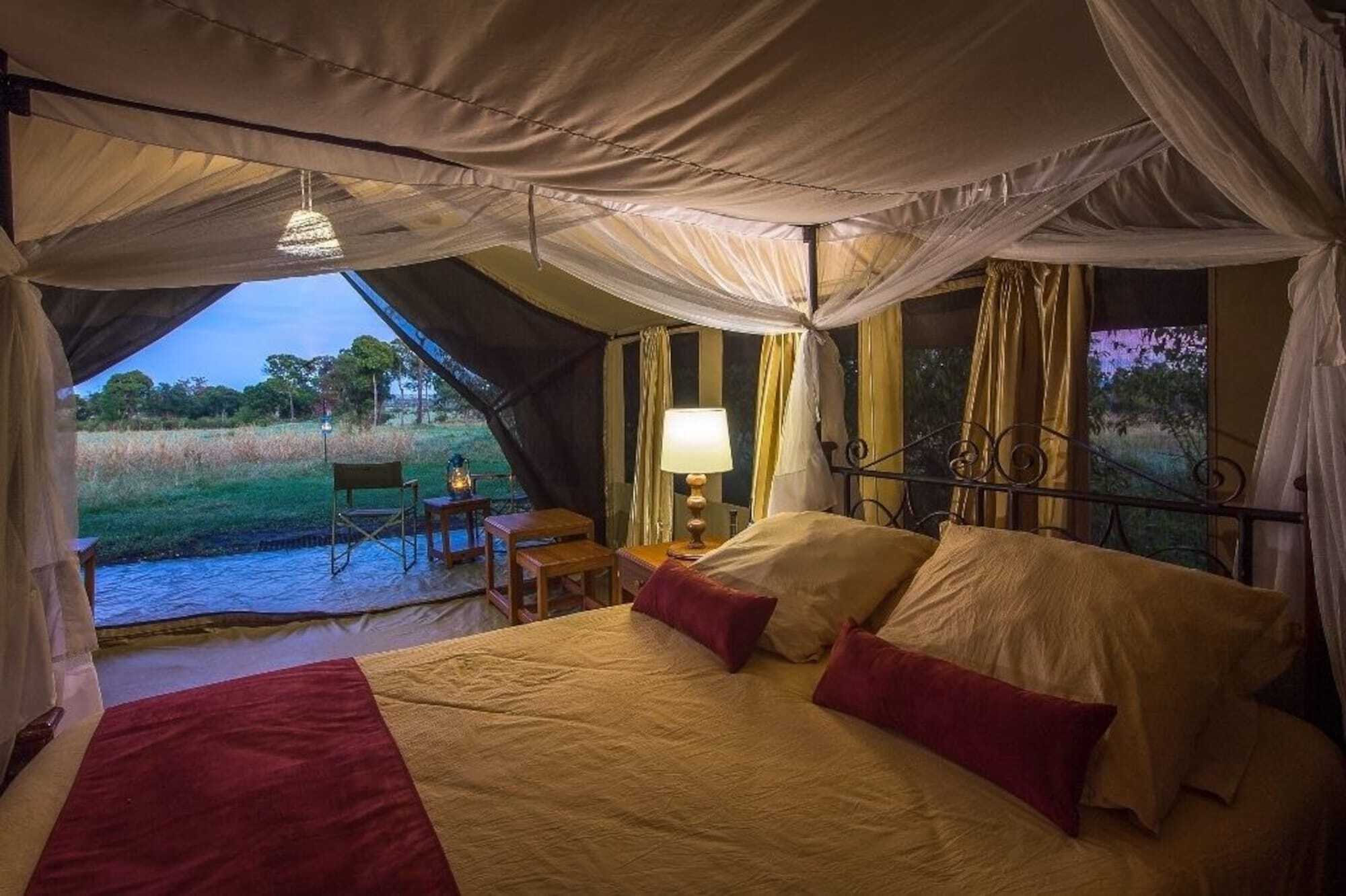 Serengeti River Camp Robanda Exteriör bild